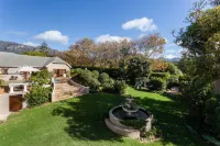 Summit Place Guesthouse Hotels in Constantia