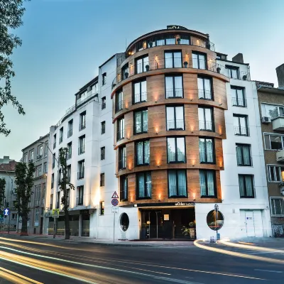 MOdus Hotel Hoteles cerca de Teatro de verano