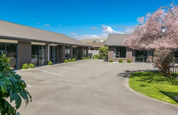 阿斯頓閣汽車旅館