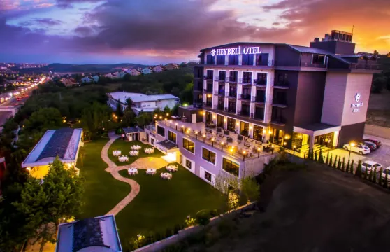 布爾薩海貝利酒店