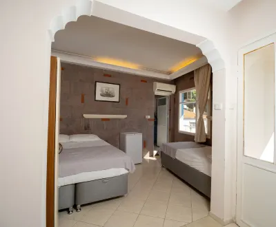 Foça Ensar Hotel