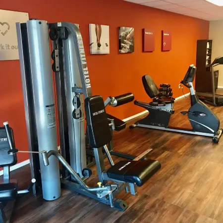Comfort Suites University