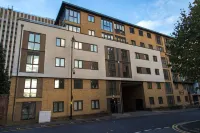 Comfort Zone Serviced Apartments - Condos