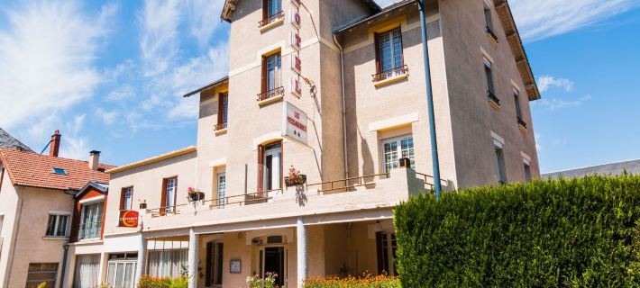 Les Messageries Hotels in Cantal
