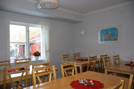 STF Hostel Mariestad Отели в г. Мариестад