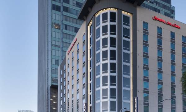 Hampton Inn and Suites by Hilton Phoenix Downtown
