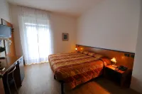 Hotel Antica Croce - Gardaslowemotion Hotels in Tenno