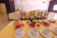 Hotel Misión Express Saltillo - breakfast