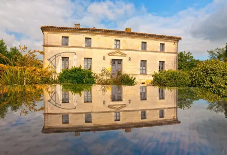 Domaine TerrOcéane Отели рядом с достопримечательностью «La Cité De L'huître»