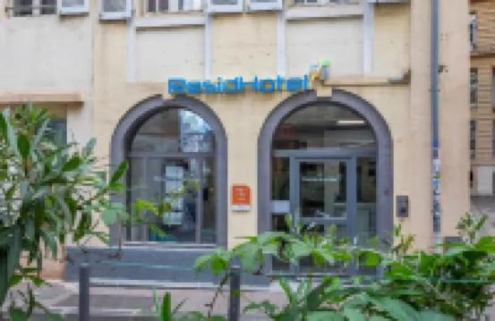 Residhotel Vieux Port Hotels near Château d'If