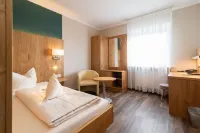 Hotel & Gasthof Richard Held Hotels in Donaustauf