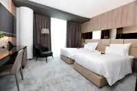 Grand Plaza Hotel and Congress Centre - parking