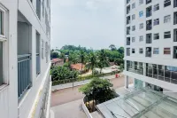 Enjoy Living and Warm Studio at Serpong Garden Apartment - WiFi