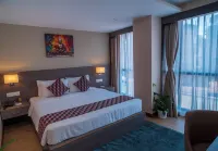 Siddhartha Hotel, Damauli