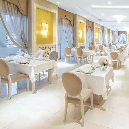 Qafqaz Riverside Hotel