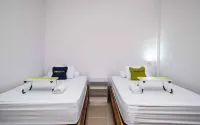 Urbanview Syariah Loji Arum Stasiun Klaten by RedDoorz Hotel di Klaten Selatan