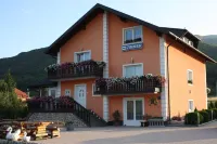 Plitvice Pension Perisic Hotel a 