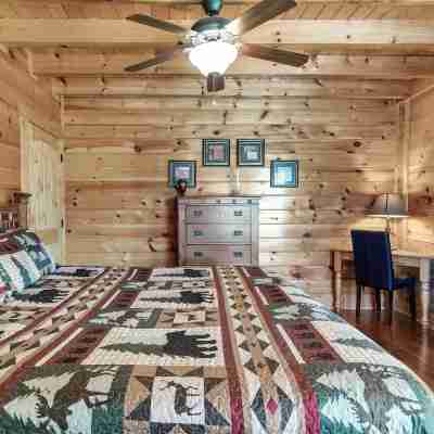Yurt I Game Room Hot Tub I Sleeps 8 I 2BR 2BA Rooms