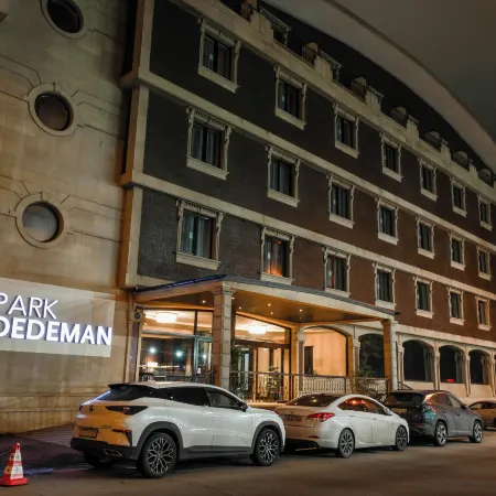 Park Dedeman Baku
