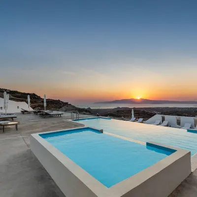 Mandilaras Village - the Panorama of Naxos ベロニャの塔周辺のホテル