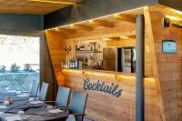 Lazy Bee Camping Village Hotels in Quart