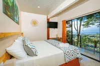 Mountain Top Park Hotel Hotels in Manuel Antonio