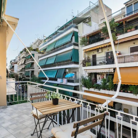 Dew 1-Bedroom Apartment in Athens