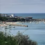 Newquay Haven caravan 42x14 with Ocean Views Hotels in New Quay