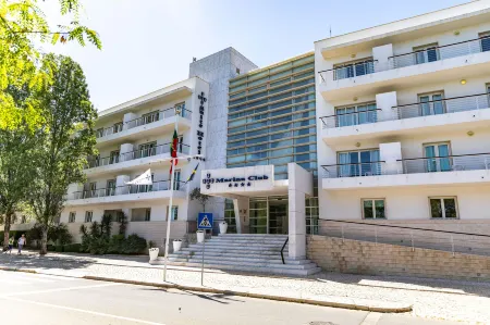 Marina Club Lagos Resort