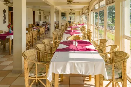 Sunrise Apartments Hotel Fort Portal