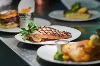 Stirling Court Hotel - breakfast