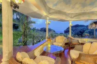 Hotel Cuna del Angel Hotels in Dominical