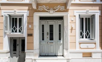 Step One | Luxury Suites Right in the Heart of Acropolis Next to Metro Station