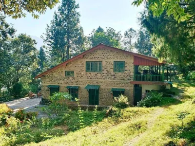 Fredy's Bungalow Near Nainital Hotels in Bhim Tal