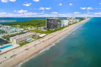 402 On Hutchinson Island