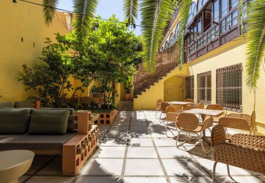 더 로프트 하우스 바르셀로나의 깔끔한 도미토리 내부