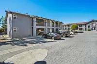 Mission Peak Lodge