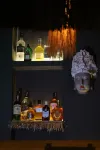 CHLOE  ALAÇATI - Bar