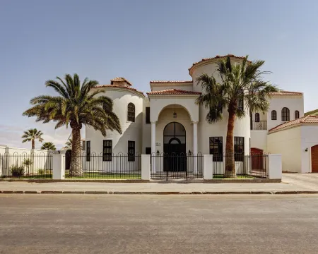 Lagoon Suites Guesthouse CC Hotels in Walvis Bay