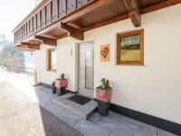 Chalet in Hainzenberg Near Ski Slopes