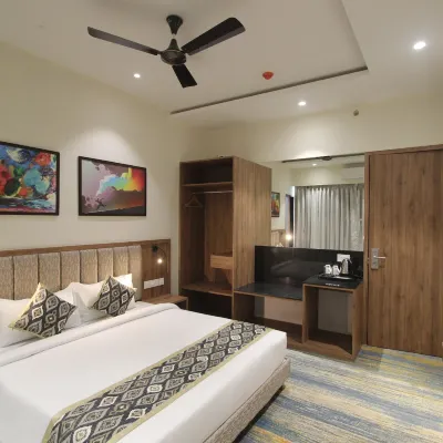 The Monarch Turbhe Hotels near Nerul