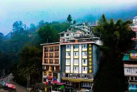 Rufina Pinasa Residency