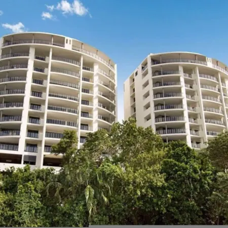 ZenLux 4BR Waterfront Penthouse Pad 270 Panoroma