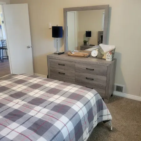 Sweet Retreat 1-Bedroom Apartment