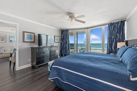 Shores Club #305,  on the Beach  2 Bedrooms - 2 Bathrooms, Sleeps 6