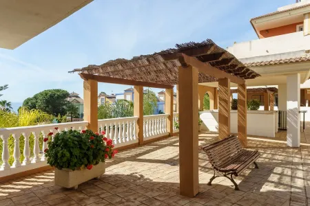 Nice Apartment by the Sea