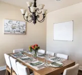 Spacious & peaceful 4-bedroom house in Georgetown with game room