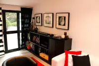 Apartment with Private Park