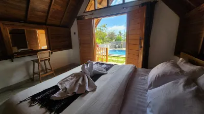 Kubu River View Hotel dekat Warung Kartini