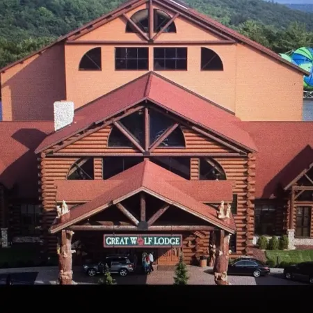 Make Nature's Nest of the Poconos your home away from home